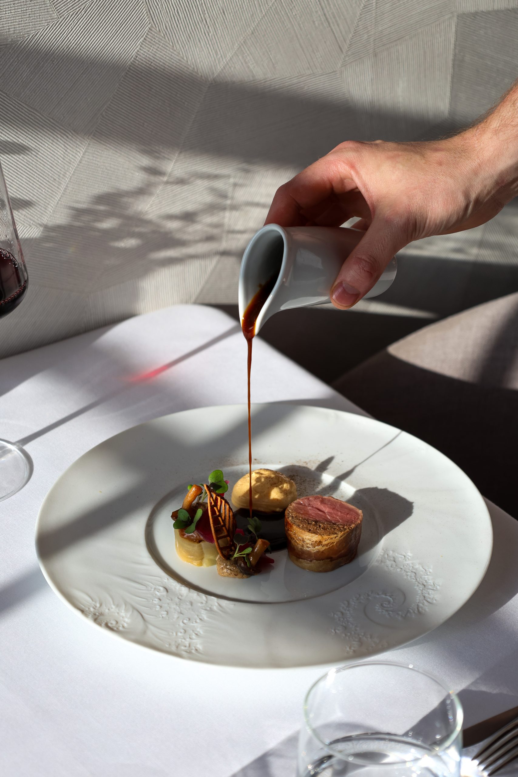 MANO Restaurant